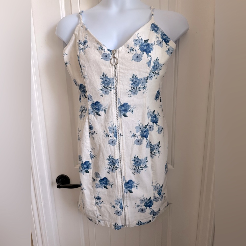 Bodycon Iris Blue Floral Summer Dress Adjustable Spaghetti Straps, Size 1XL